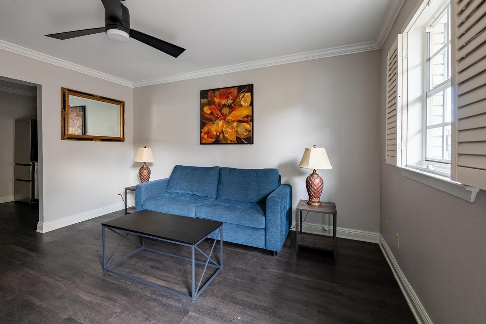 ניו אורלינס French Quarter Suites Hotel מראה חיצוני תמונה